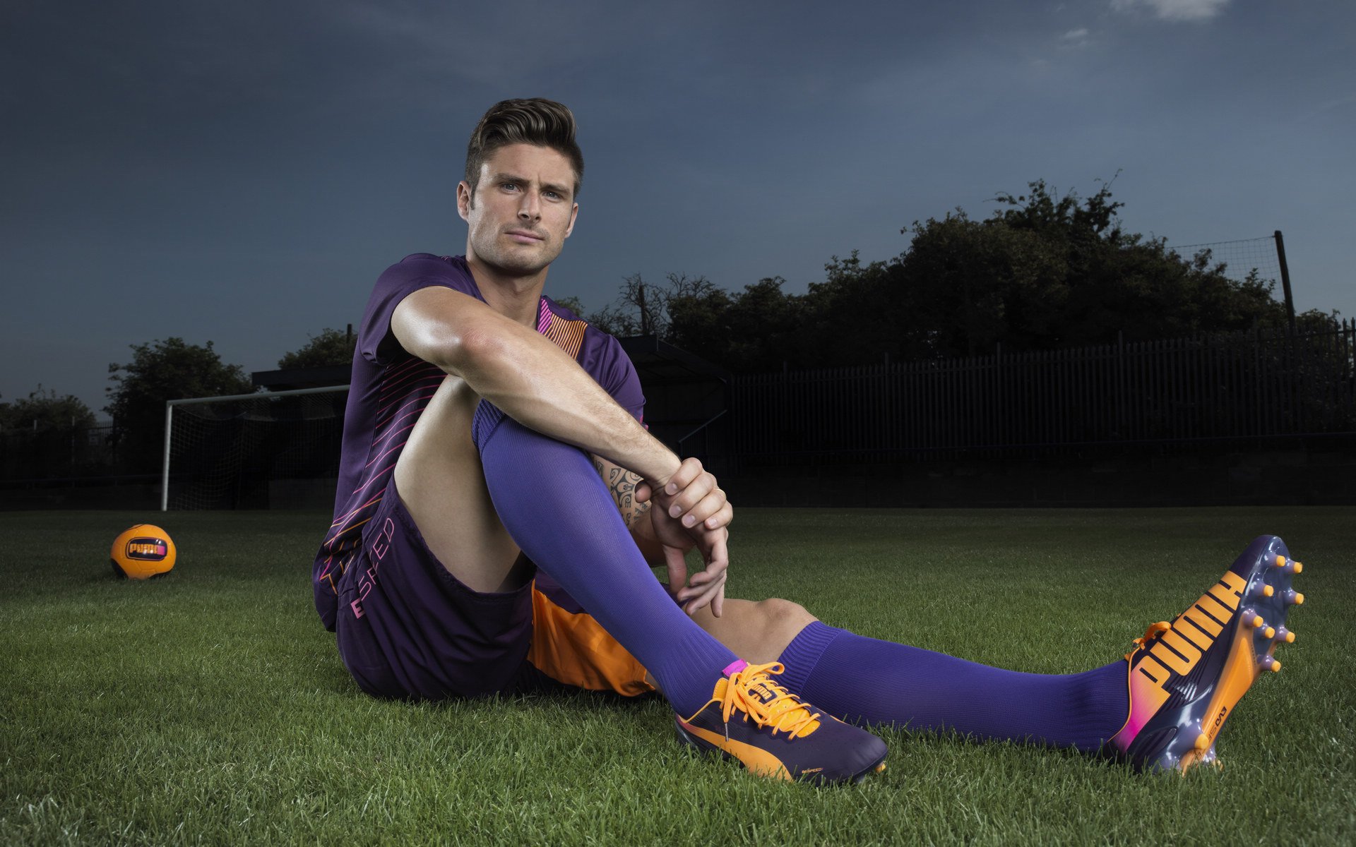 逆境突围:球队如何在压力下稳住阵脚?,逆境中突围